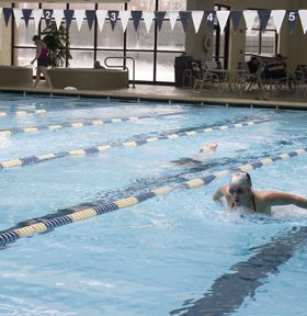 Wheaton Sport Center Stingrays swimmer doing breaststroke